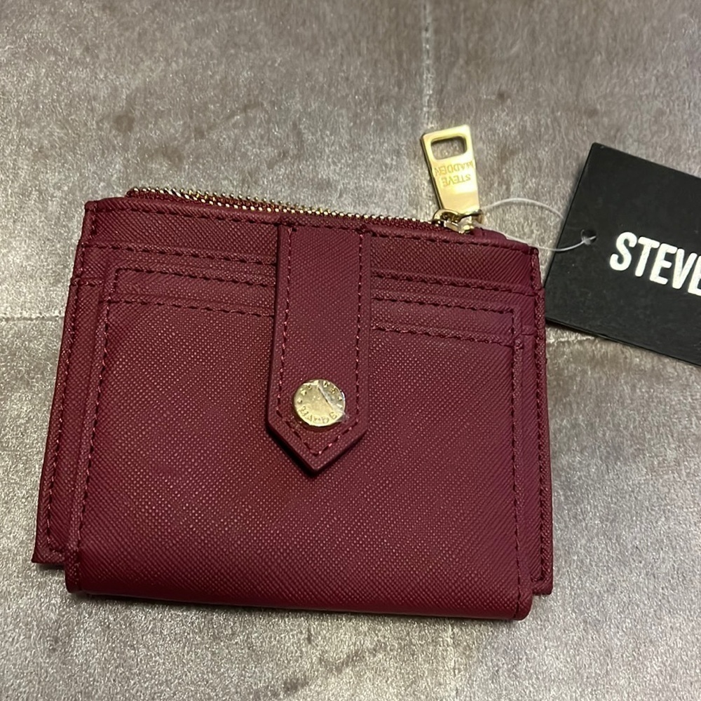 Steve Madden burgundy card case/wallet, new
